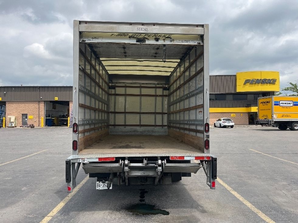 Light Duty Box Truck-Light and Medium Duty Trucks-Hino-2020-155-Mississauga-ON-128,932\n\t\tkm-$ 56,250 - Image 8