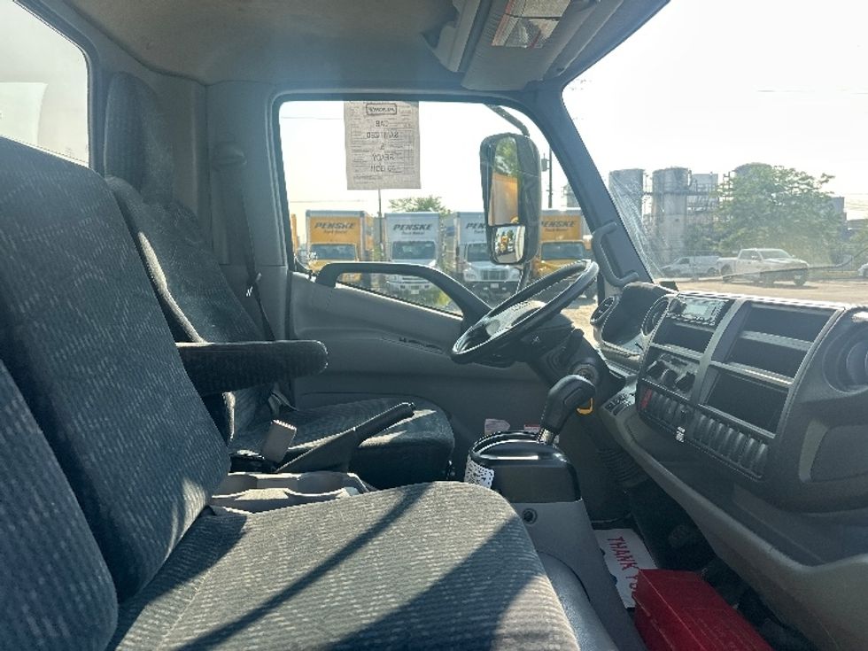 2020 Hino XJC720 / XFC720 Single Cab photo 18