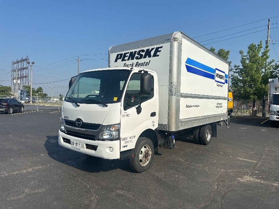 2020 Hino XJC720 / XFC720 Single Cab photo 3
