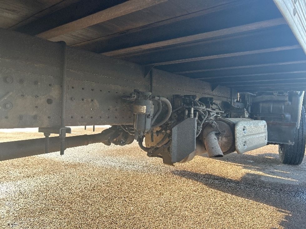 Light Duty Box Truck-Light and Medium Duty Trucks-Hino-2020-155-Moncton-NB-174,882\n\t\tkm-$ 49,250 - Image 13