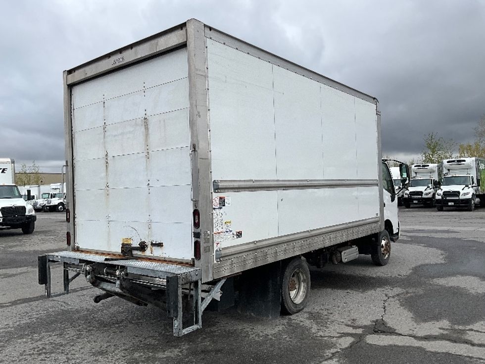 Light Duty Box Truck-Light and Medium Duty Trucks-Hino-2020-155-Ottawa-ON-200,841\n\t\tkm-$ 44,500 - Image 13