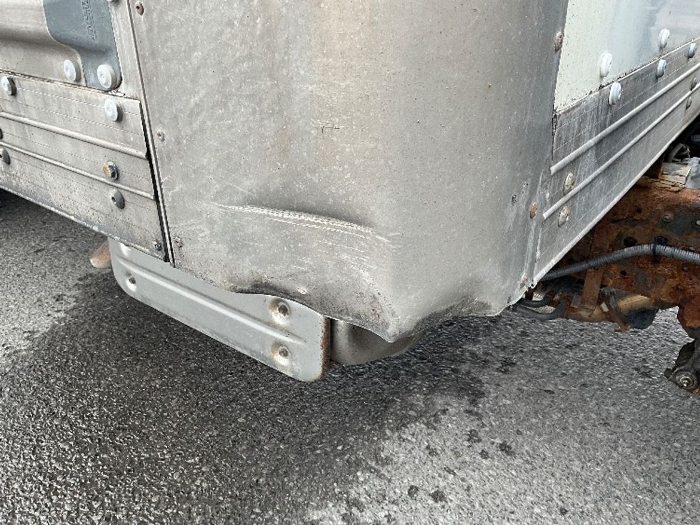 Light Duty Box Truck-Light and Medium Duty Trucks-Hino-2020-155-Ottawa-ON-200,841\n\t\tkm-$ 44,500 - Image 27