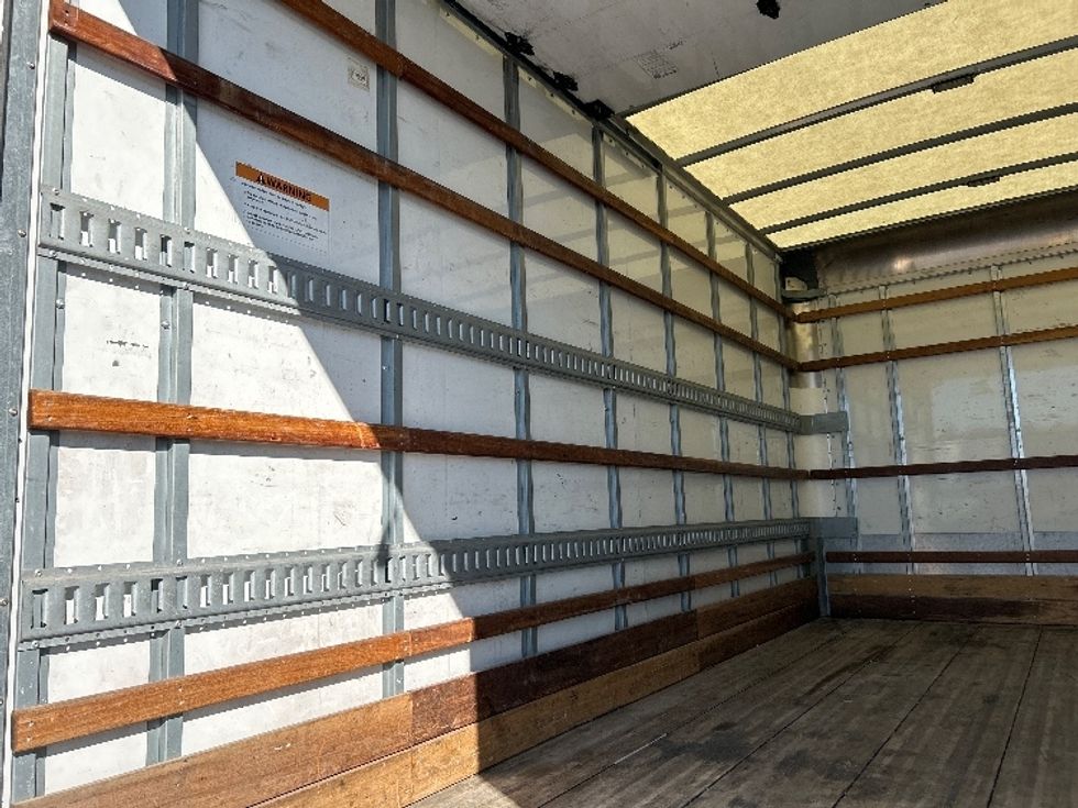 Light Duty Box Truck-Light and Medium Duty Trucks-Hino-2020-155-Sacramento-CA-88,688\n\t\tmiles-$ 45,000 - Image 11