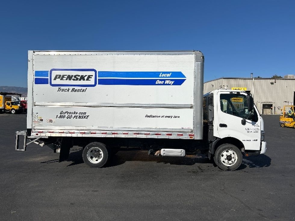 Light Duty Box Truck-Light and Medium Duty Trucks-Hino-2020-155-Sacramento-CA-88,688\n\t\tmiles-$ 45,000 - Image 15