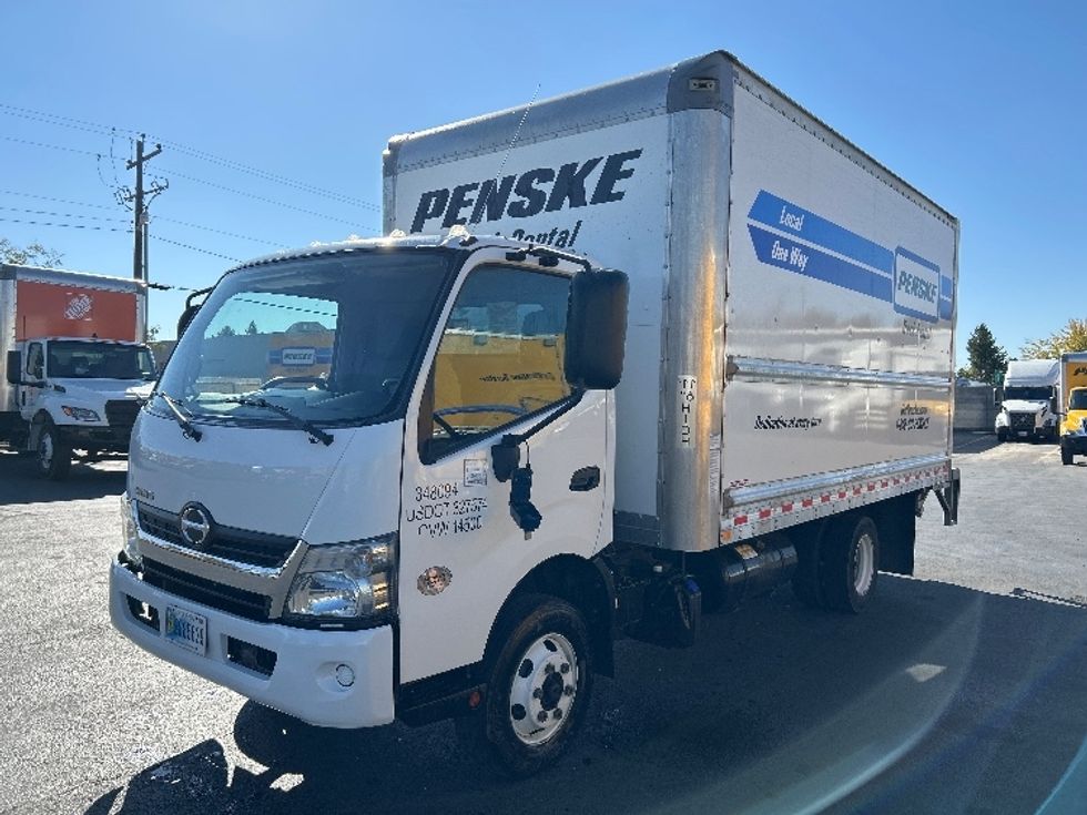 Light Duty Box Truck-Light and Medium Duty Trucks-Hino-2020-155-Sacramento-CA-88,688\n\t\tmiles-$ 45,000 - Image 3