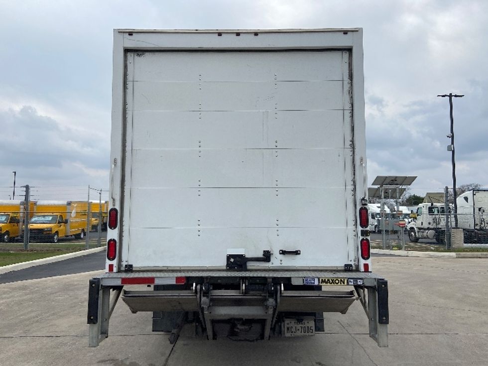 Light Duty Box Truck-Light and Medium Duty Trucks-Hino-2020-155-San Antonio-TX-137,540\n\t\tmiles-$ 36,750 - Image 7