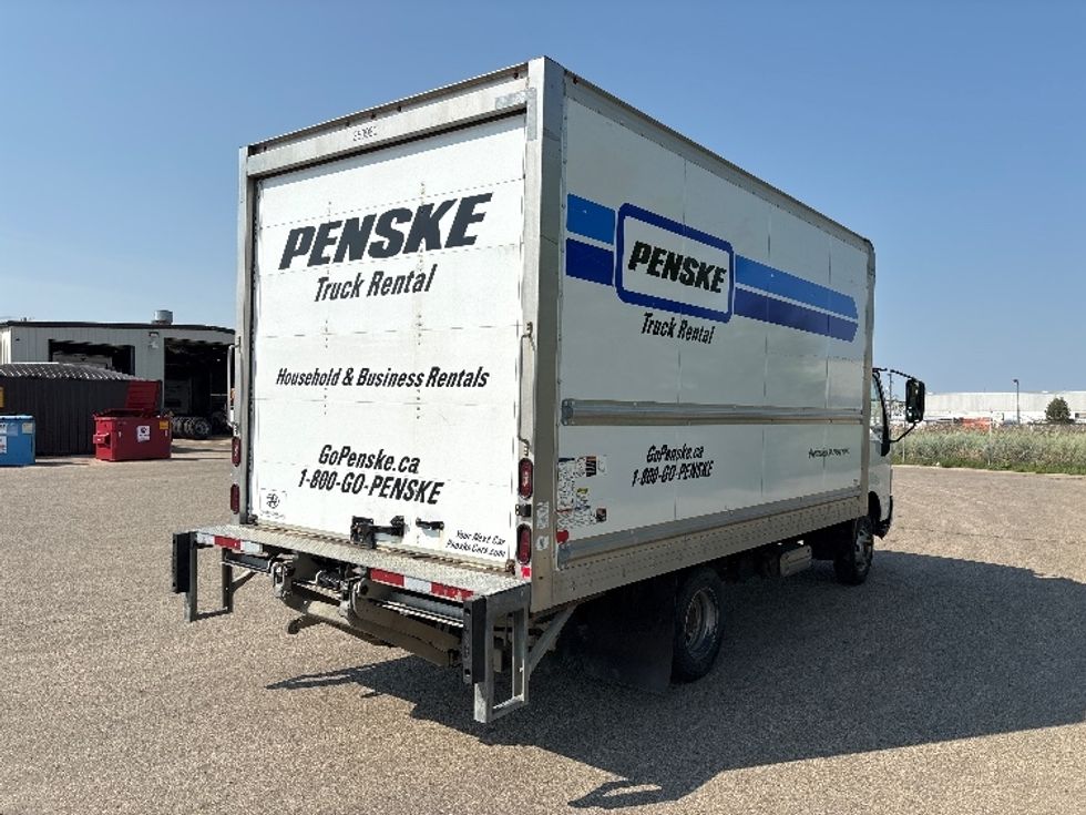 Light Duty Box Truck-Light and Medium Duty Trucks-Hino-2020-155-Saskatoon-SK-142,622\n\t\tkm-$ 52,500 - Image 13