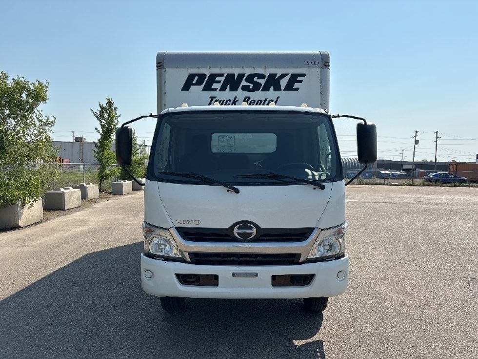 Light Duty Box Truck-Light and Medium Duty Trucks-Hino-2020-155-Saskatoon-SK-142,622\n\t\tkm-$ 52,500 - Image 2