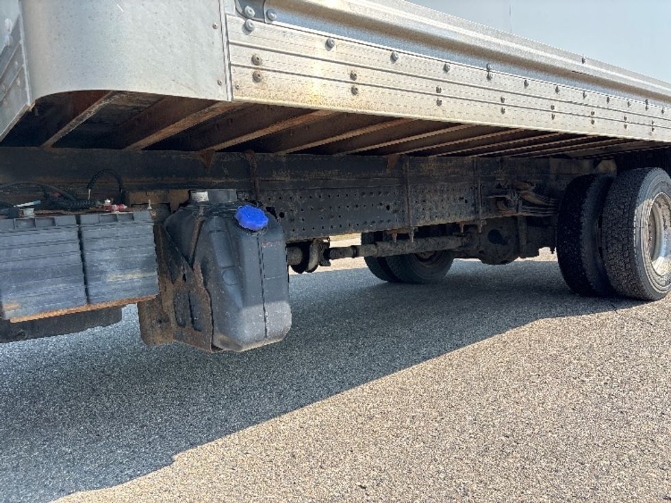 Light Duty Box Truck-Light and Medium Duty Trucks-Hino-2020-155-Saskatoon-SK-142,622\n\t\tkm-$ 52,500 - Image 5