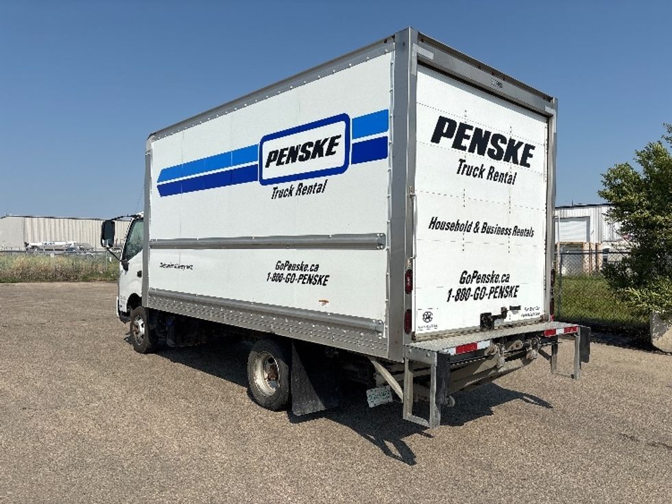 Light Duty Box Truck-Light and Medium Duty Trucks-Hino-2020-155-Saskatoon-SK-142,622\n\t\tkm-$ 52,500 - Image 6