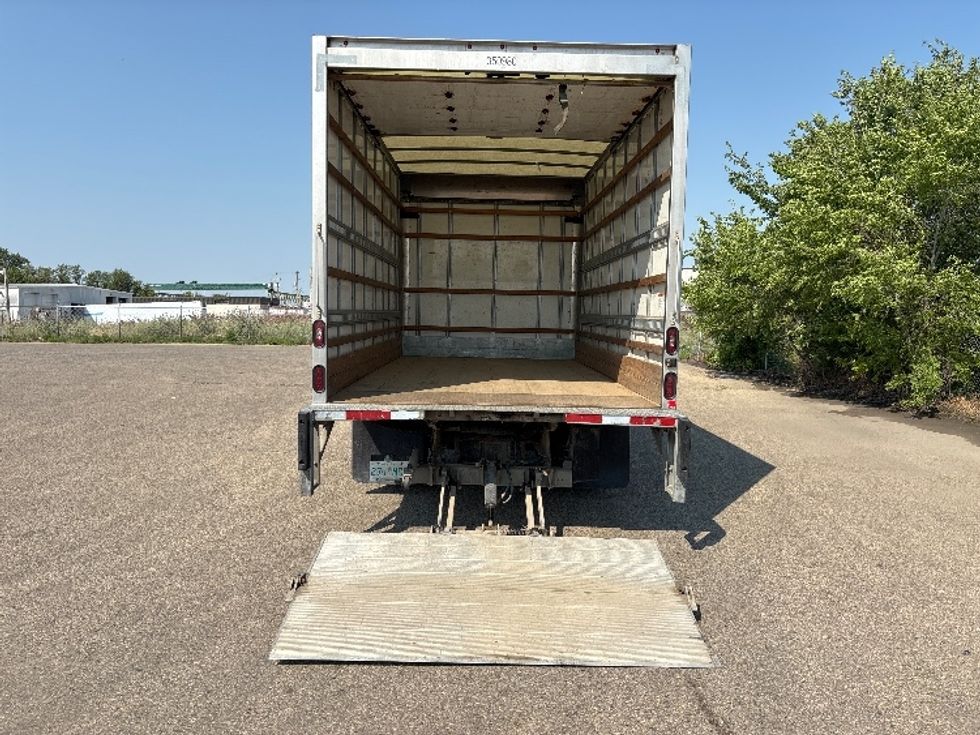 Light Duty Box Truck-Light and Medium Duty Trucks-Hino-2020-155-Saskatoon-SK-142,622\n\t\tkm-$ 52,500 - Image 9