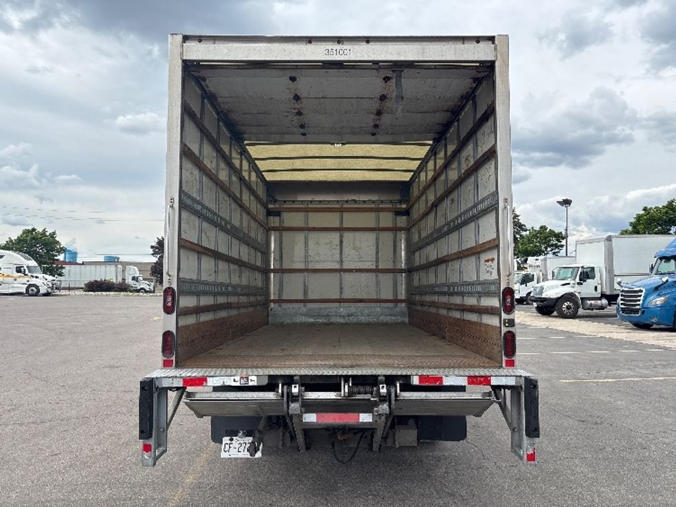 Light Duty Box Truck-Light and Medium Duty Trucks-Hino-2020-155-Toronto-ON-136,657\n\t\tkm-$ 52,500 - Image 8
