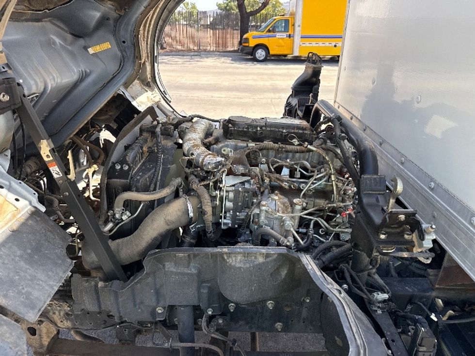 Light Duty Box Truck-Light and Medium Duty Trucks-Hino-2020-155-Torrance-CA-76,499\n\t\tmiles-$ 42,750 - Image 24