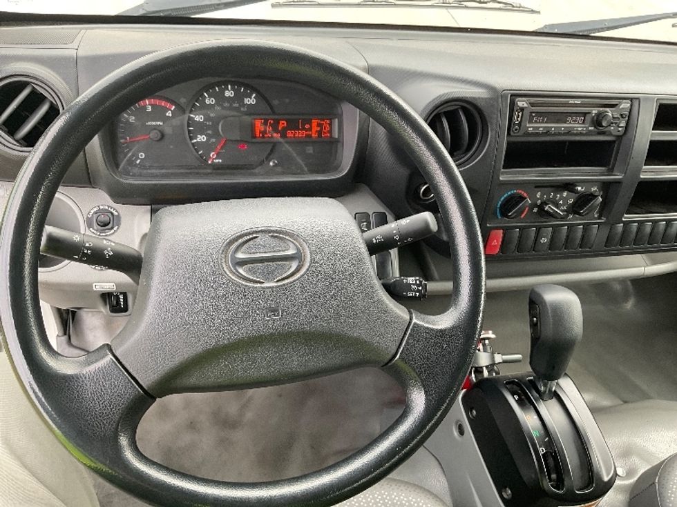 Light Duty Box Truck-Light and Medium Duty Trucks-Hino-2020-155-Torrance-CA-85,000\n\t\tmiles-$ 45,500 - Image 18