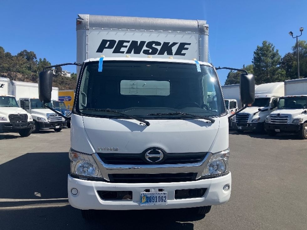 Light Duty Box Truck-Light and Medium Duty Trucks-Hino-2020-155-Torrance-CA-91,837\n\t\tmiles-$ 44,750 - Image 2