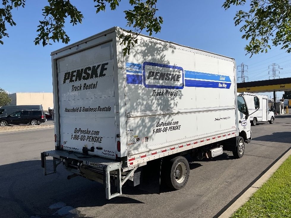 Light Duty Box Truck-Light and Medium Duty Trucks-Hino-2020-155-West Sacramento-CA-99,663\n\t\tmiles-$ 27,500 - Image 13