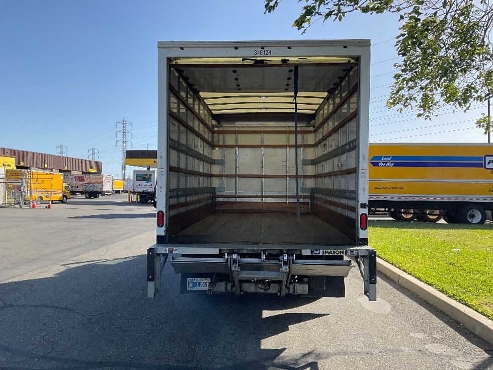 Light Duty Box Truck-Light and Medium Duty Trucks-Hino-2020-155-West Sacramento-CA-99,663\n\t\tmiles-$ 27,500 - Image 8