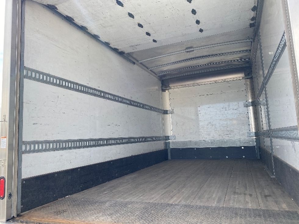 Light Duty Box Truck-Light and Medium Duty Trucks-Hino-2020-155-West Valley City-UT-82,124\n\t\tmiles-$ 47,500 - Image 11