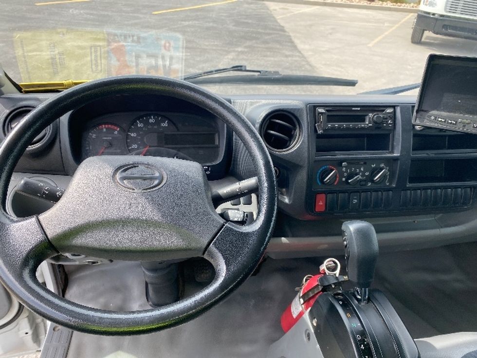 Light Duty Box Truck-Light and Medium Duty Trucks-Hino-2020-155-West Valley City-UT-82,124\n\t\tmiles-$ 47,500 - Image 18