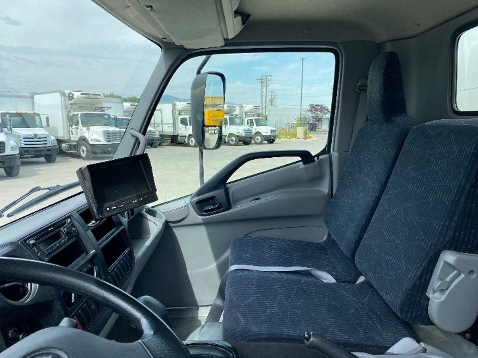 Light Duty Box Truck-Light and Medium Duty Trucks-Hino-2020-155-West Valley City-UT-82,124\n\t\tmiles-$ 47,500 - Image 19