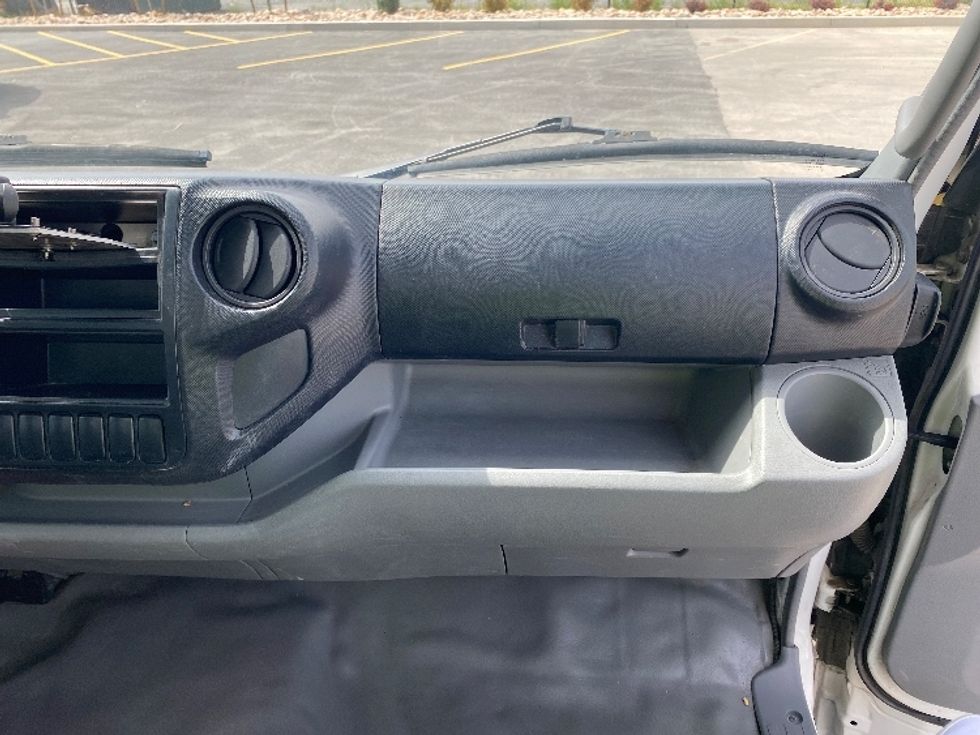 Light Duty Box Truck-Light and Medium Duty Trucks-Hino-2020-155-West Valley City-UT-82,124\n\t\tmiles-$ 47,500 - Image 21