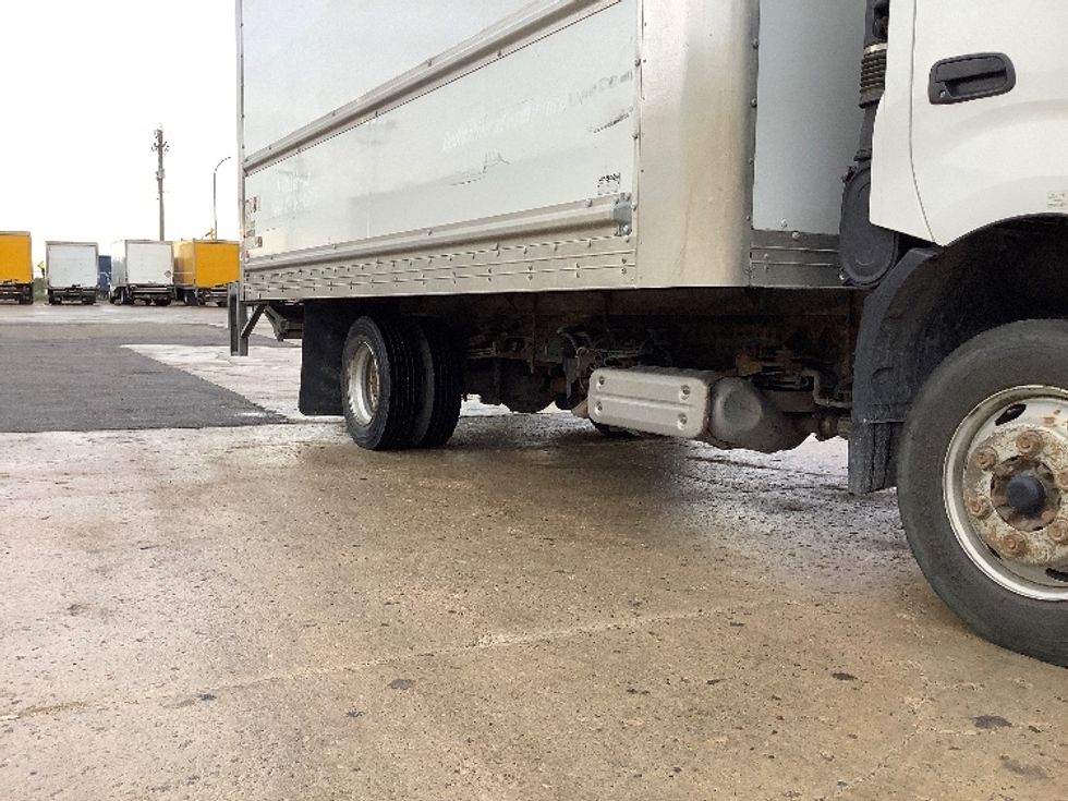 Light Duty Box Truck-Light and Medium Duty Trucks-Hino-2020-155-Winnipeg-MB-160,440\n\t\tkm-$ 51,250 - Image 14