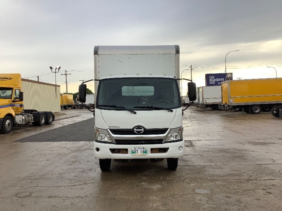 Light Duty Box Truck-Light and Medium Duty Trucks-Hino-2020-155-Winnipeg-MB-160,440\n\t\tkm-$ 51,250 - Image 2
