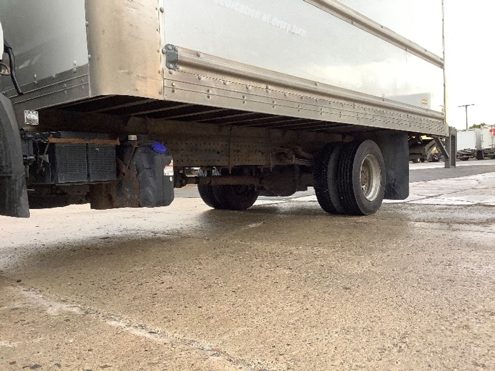 Light Duty Box Truck-Light and Medium Duty Trucks-Hino-2020-155-Winnipeg-MB-160,440\n\t\tkm-$ 51,250 - Image 5
