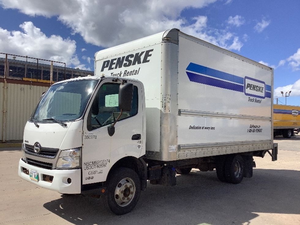 Light Duty Box Truck-Light and Medium Duty Trucks-Hino-2020-155-Winnipeg-MB-204,335\n\t\tkm-$ 47,500 - Image 1