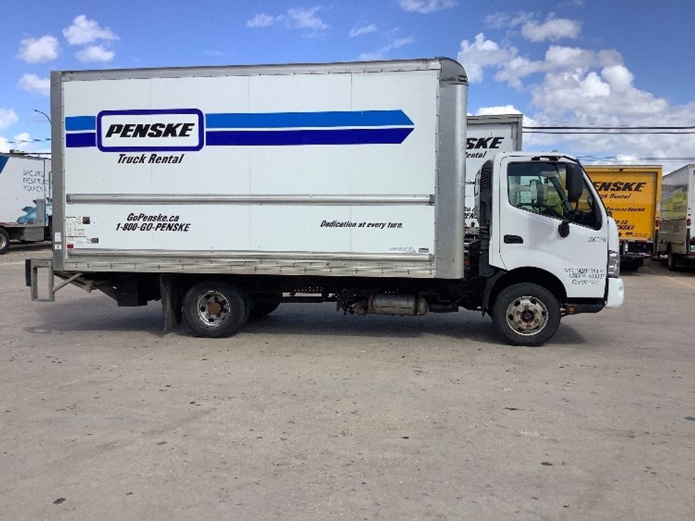 Light Duty Box Truck-Light and Medium Duty Trucks-Hino-2020-155-Winnipeg-MB-204,335\n\t\tkm-$ 47,500 - Image 15