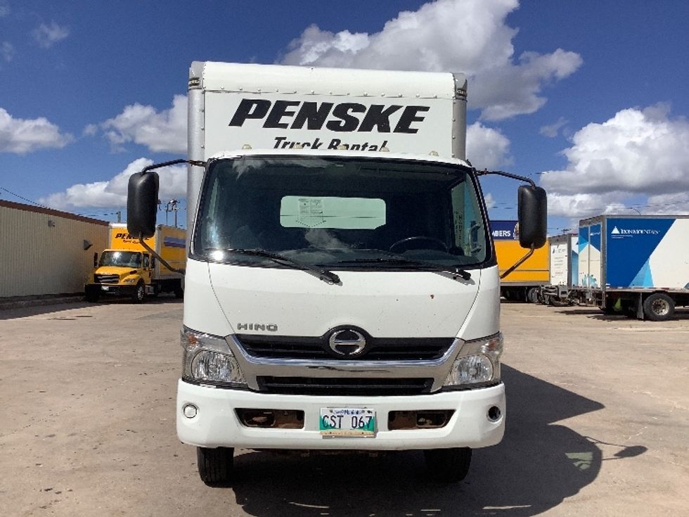 Light Duty Box Truck-Light and Medium Duty Trucks-Hino-2020-155-Winnipeg-MB-204,335\n\t\tkm-$ 47,500 - Image 2
