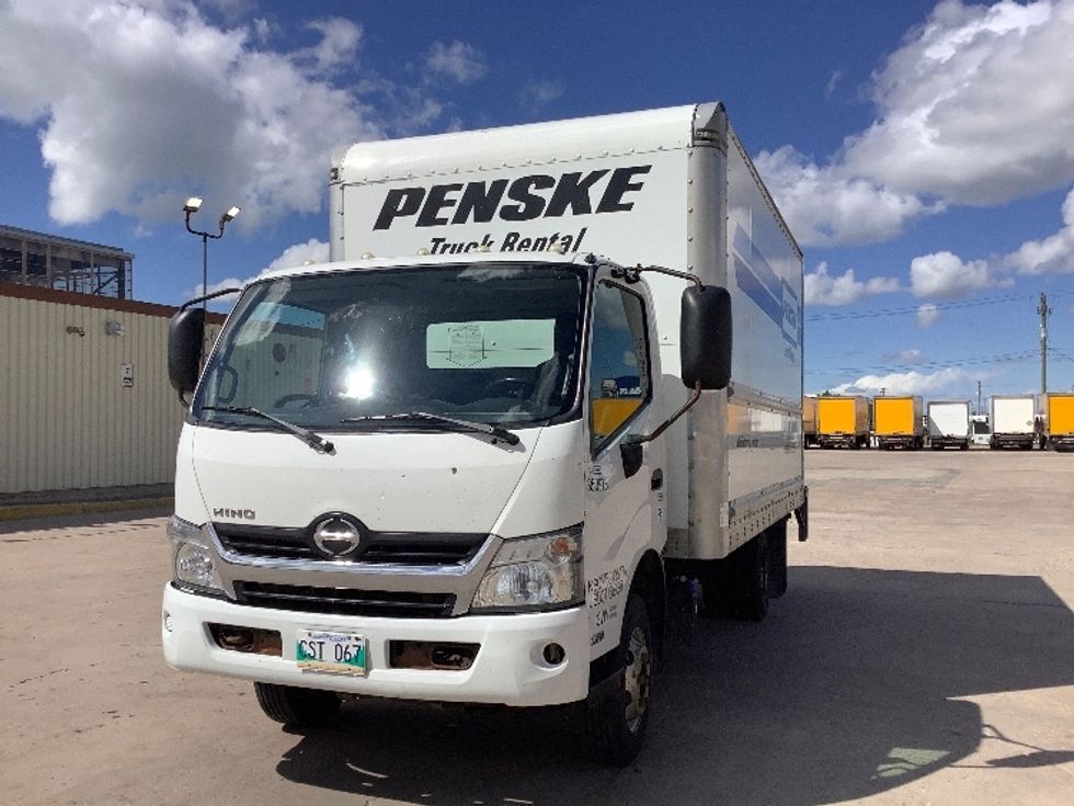 Light Duty Box Truck-Light and Medium Duty Trucks-Hino-2020-155-Winnipeg-MB-204,335\n\t\tkm-$ 47,500 - Image 3