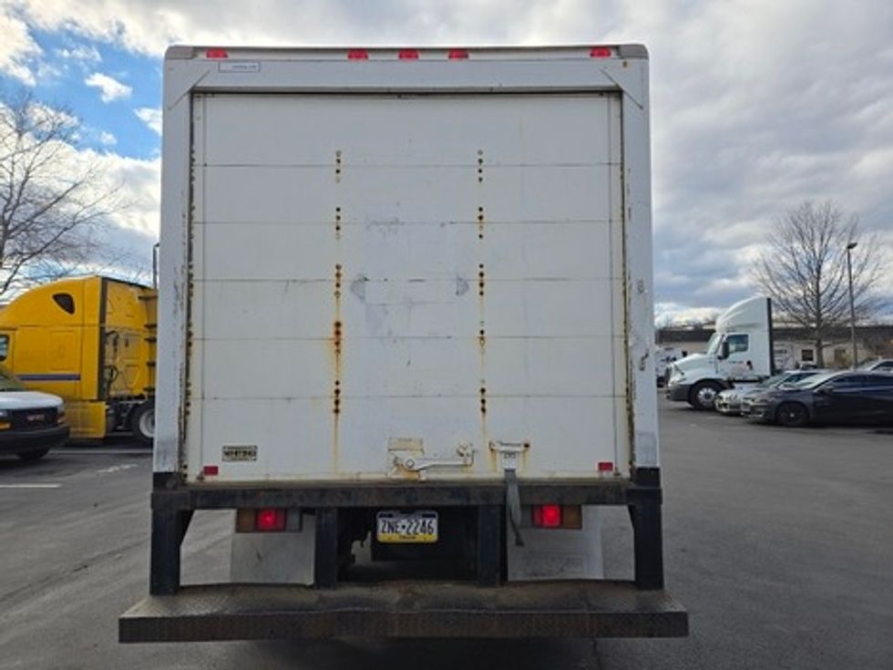Light Duty Box Truck-Light and Medium Duty Trucks-Isuzu-2008-NPR-New Castle-DE-202,704\n\t\tmiles-$ 14,000 - Image 7