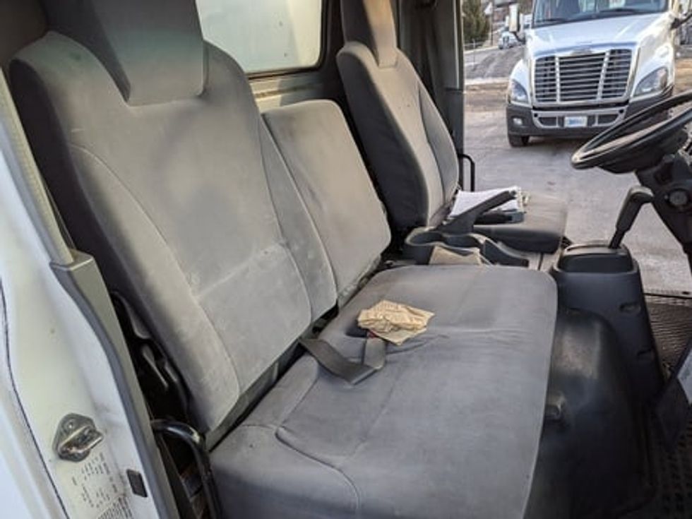 Light Duty Box Truck-Light and Medium Duty Trucks-Isuzu-2008-NPR-Wilkes Barre-PA-242,796\n\t\tmiles-$ 9,000 - Image 11