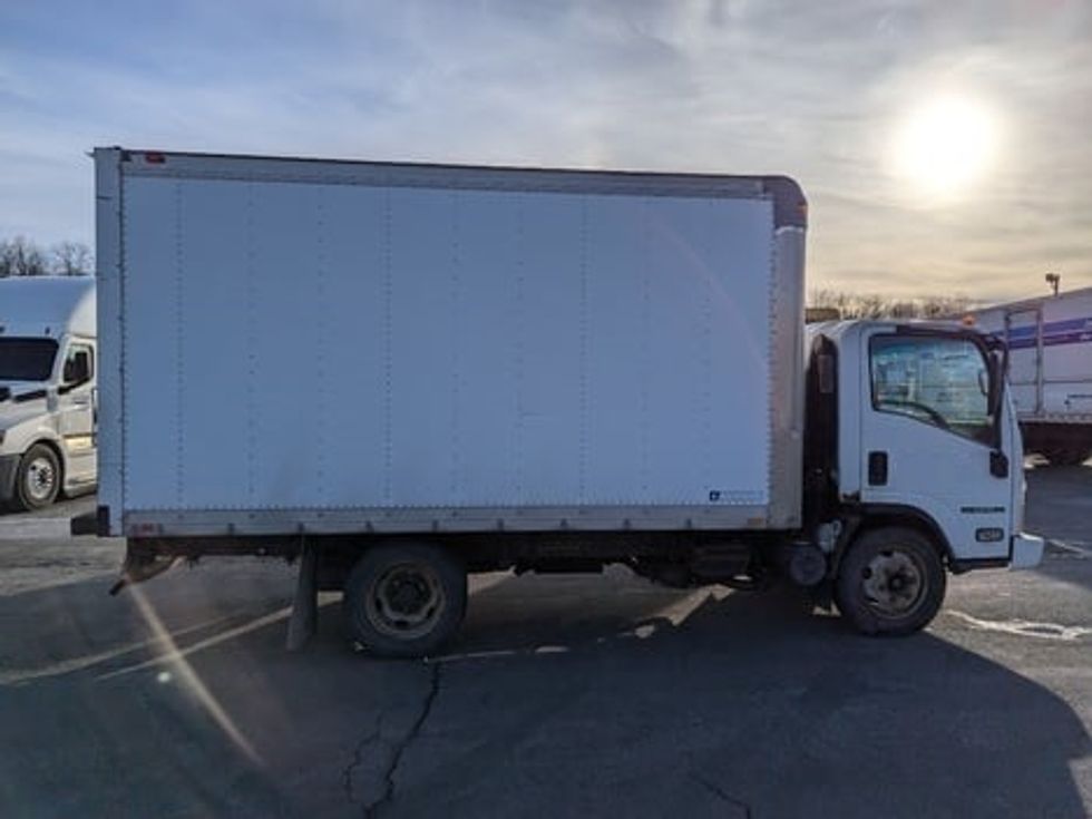 Light Duty Box Truck-Light and Medium Duty Trucks-Isuzu-2008-NPR-Wilkes Barre-PA-242,796\n\t\tmiles-$ 9,000 - Image 9