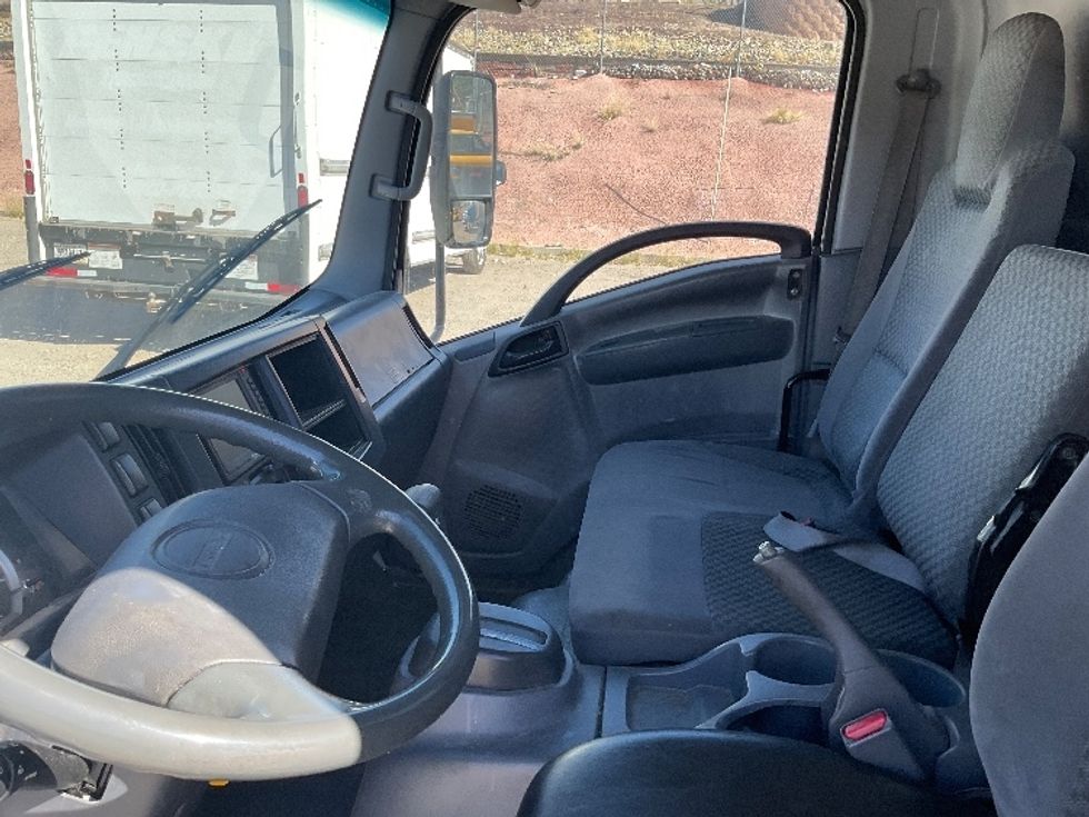 Light Duty Box Truck-Light and Medium Duty Trucks-Isuzu-2011-NPR-Albuquerque-NM-135,818\n\t\tmiles-$ 16,500 - Image 19