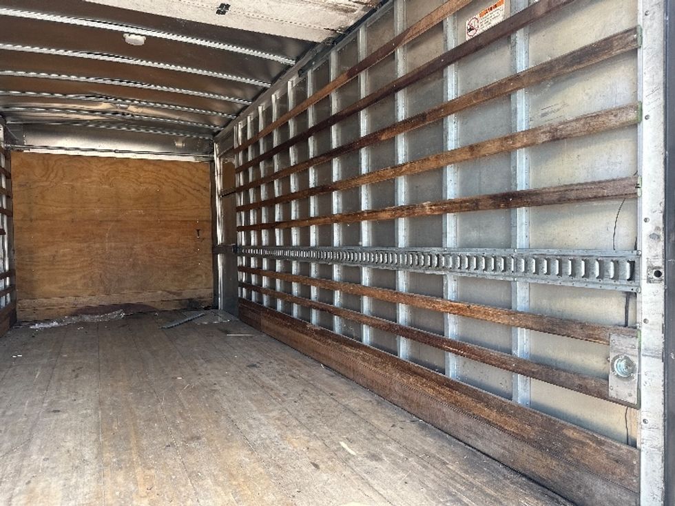 Light Duty Box Truck-Light and Medium Duty Trucks-Isuzu-2012-NPR-Hammond-LA-128,643\n\t\tmiles-$ 14,500 - Image 12