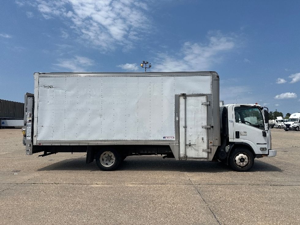 Light Duty Box Truck-Light and Medium Duty Trucks-Isuzu-2012-NPR-Hammond-LA-128,643\n\t\tmiles-$ 14,500 - Image 15