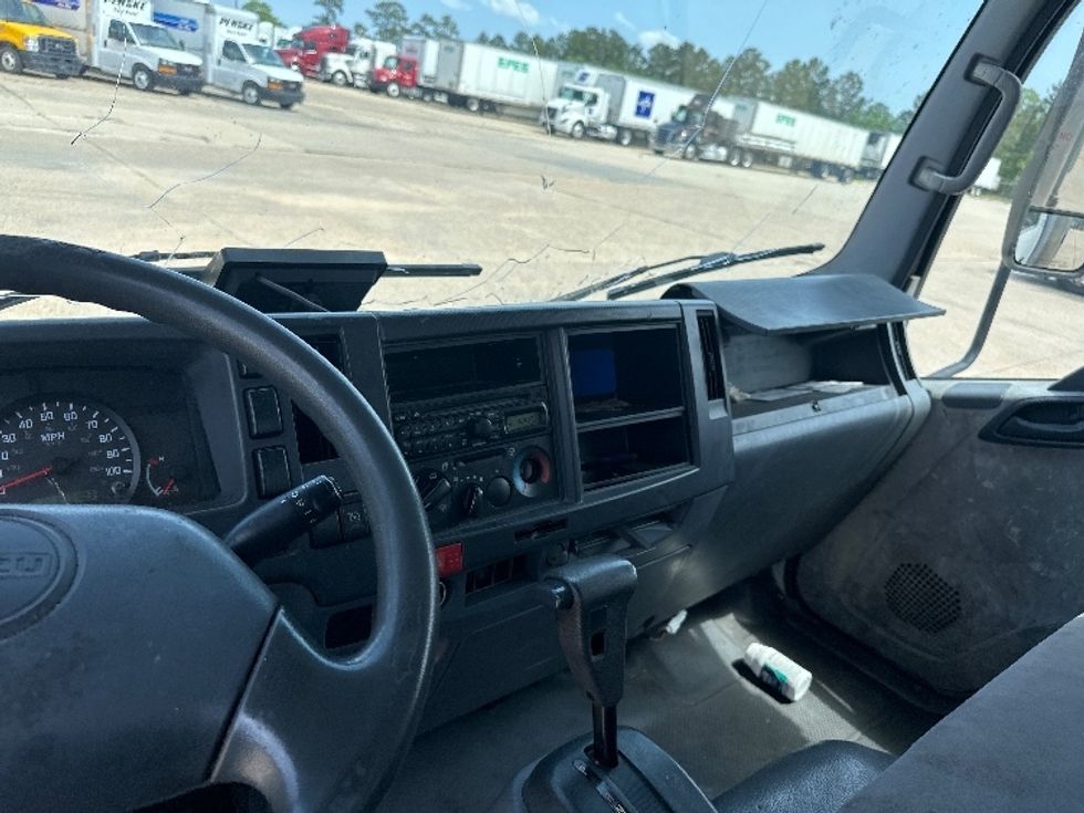 Light Duty Box Truck-Light and Medium Duty Trucks-Isuzu-2012-NPR-Hammond-LA-128,643\n\t\tmiles-$ 14,500 - Image 18