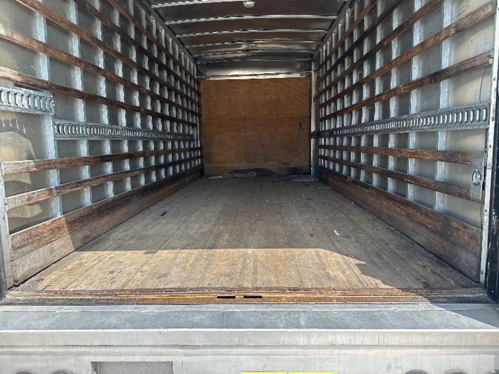 Light Duty Box Truck-Light and Medium Duty Trucks-Isuzu-2012-NPR-Hammond-LA-128,643\n\t\tmiles-$ 14,500 - Image 8