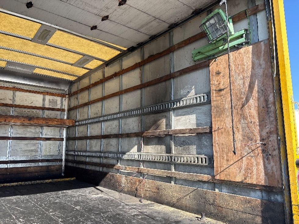 Light Duty Box Truck-Light and Medium Duty Trucks-Isuzu-2013-NPR-Arlington-TX-203,534\n\t\tmiles-$ 23,500 - Image 12