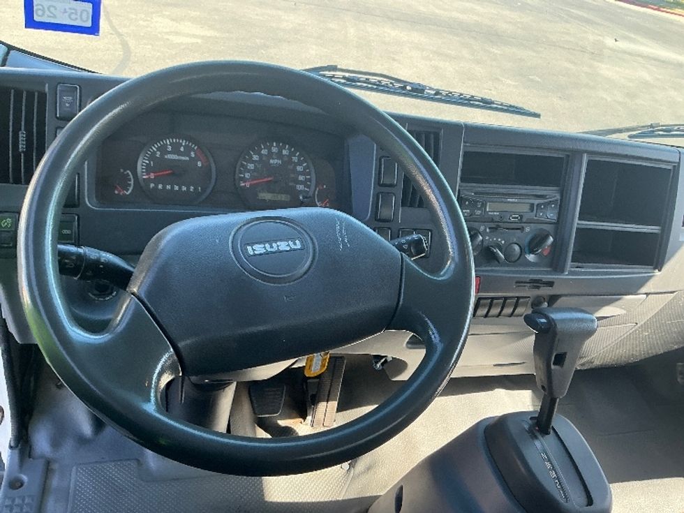 Light Duty Box Truck-Light and Medium Duty Trucks-Isuzu-2014-NPR-Austin-TX-195,264\n\t\tmiles-$ 16,000 - Image 18
