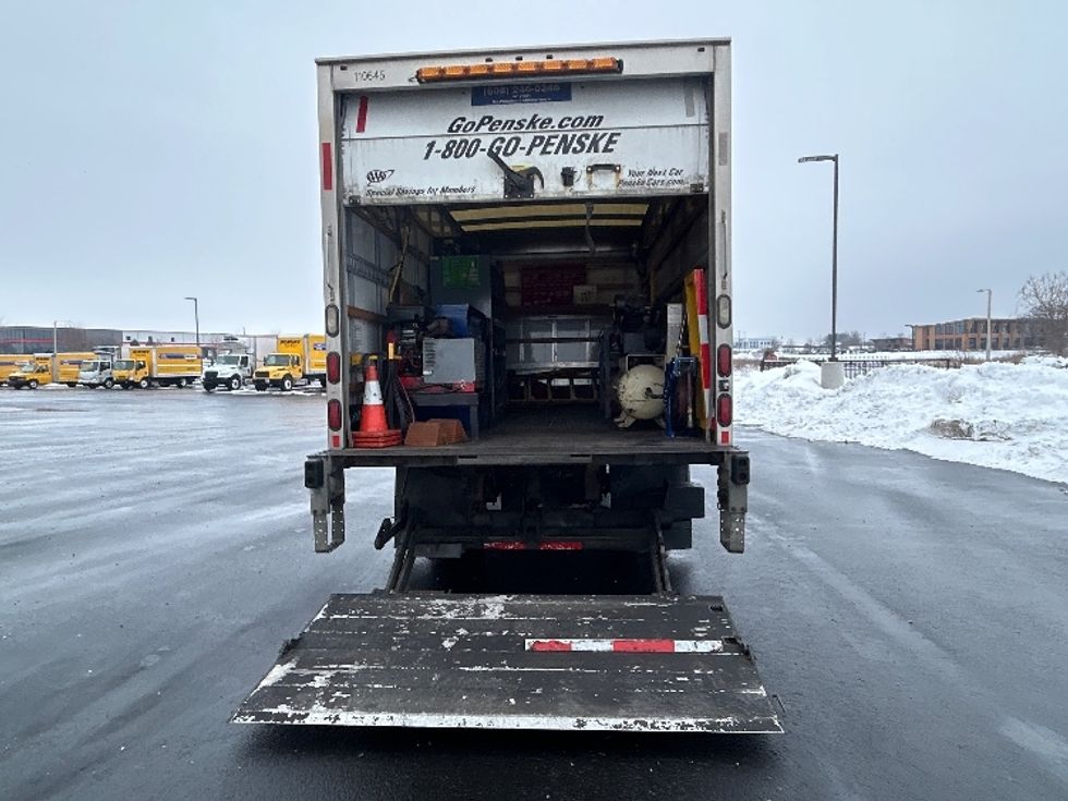 Light Duty Box Truck-Light and Medium Duty Trucks-Isuzu-2015-NPR EFI-Windsor-WI-100,323\n\t\tmiles-$ 26,750 - Image 9