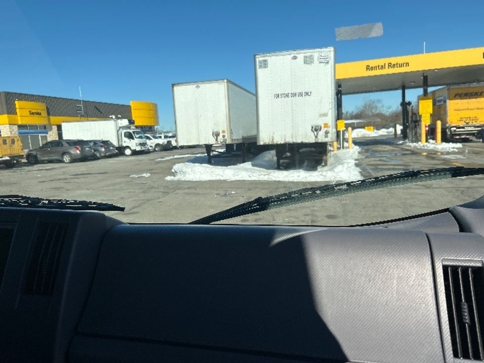 Light Duty Box Truck-Light and Medium Duty Trucks-Isuzu-2015-NPR-Fitchburg-MA-132,816\n\t\tmiles-$ 20,500 - Image 21