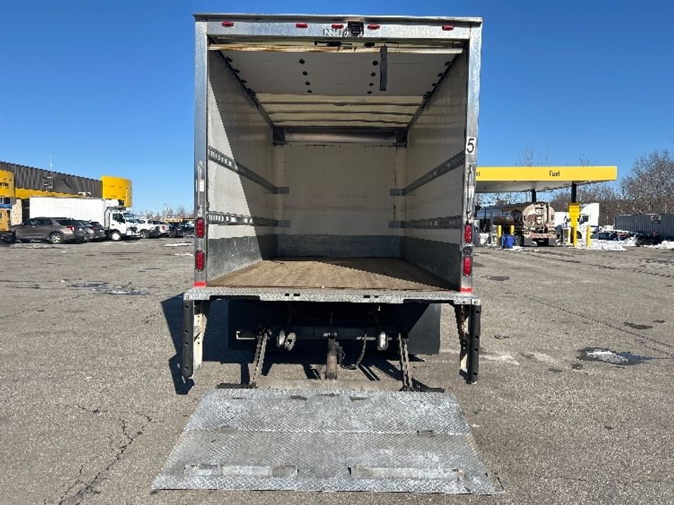 Light Duty Box Truck-Light and Medium Duty Trucks-Isuzu-2015-NPR-Fitchburg-MA-132,816\n\t\tmiles-$ 20,500 - Image 9