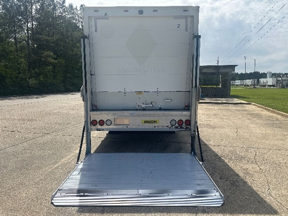 Light Duty Box Truck-Light and Medium Duty Trucks-Isuzu-2015-NPR-Hammond-LA-132,493\n\t\tmiles-$ 19,500 - Image 7