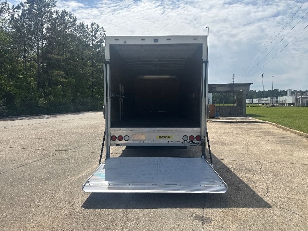 Light Duty Box Truck-Light and Medium Duty Trucks-Isuzu-2015-NPR-Hammond-LA-132,493\n\t\tmiles-$ 19,500 - Image 9
