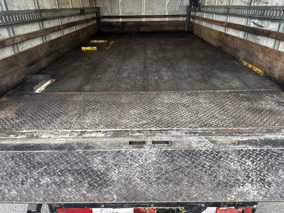 Light Duty Box Truck-Light and Medium Duty Trucks-Isuzu-2015-NPR-San Antonio-TX-242,238\n\t\tmiles-$ 24,750 - Image 10