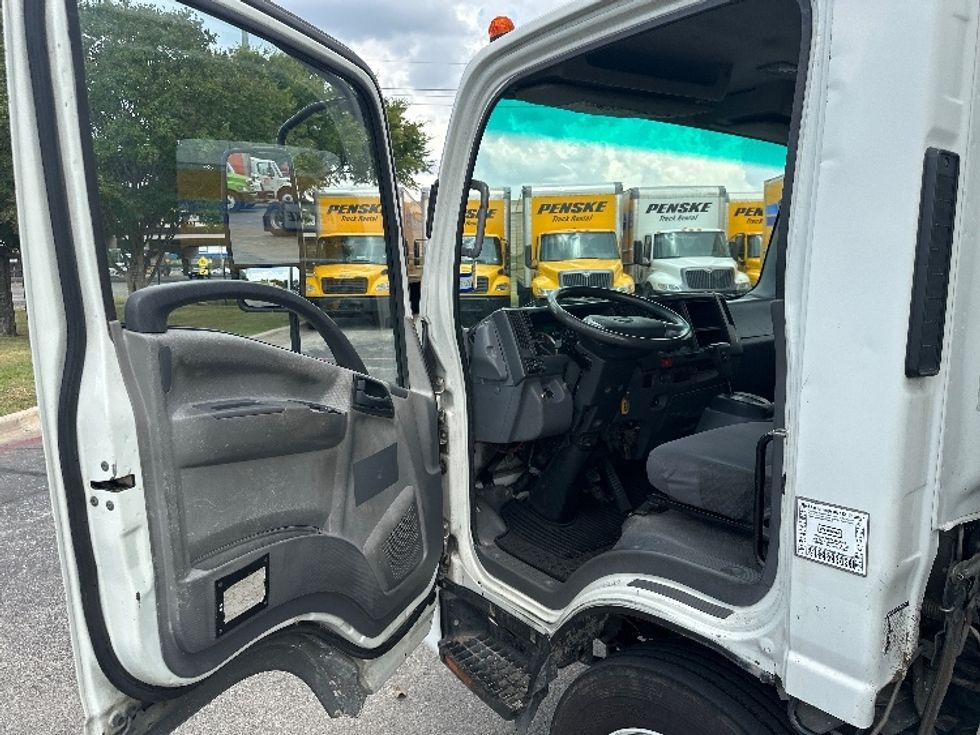 Light Duty Box Truck-Light and Medium Duty Trucks-Isuzu-2015-NPR-San Antonio-TX-242,238\n\t\tmiles-$ 24,750 - Image 16