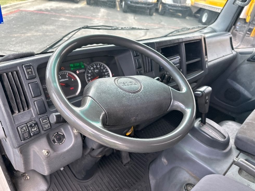 Light Duty Box Truck-Light and Medium Duty Trucks-Isuzu-2015-NPR-San Antonio-TX-242,238\n\t\tmiles-$ 24,750 - Image 17